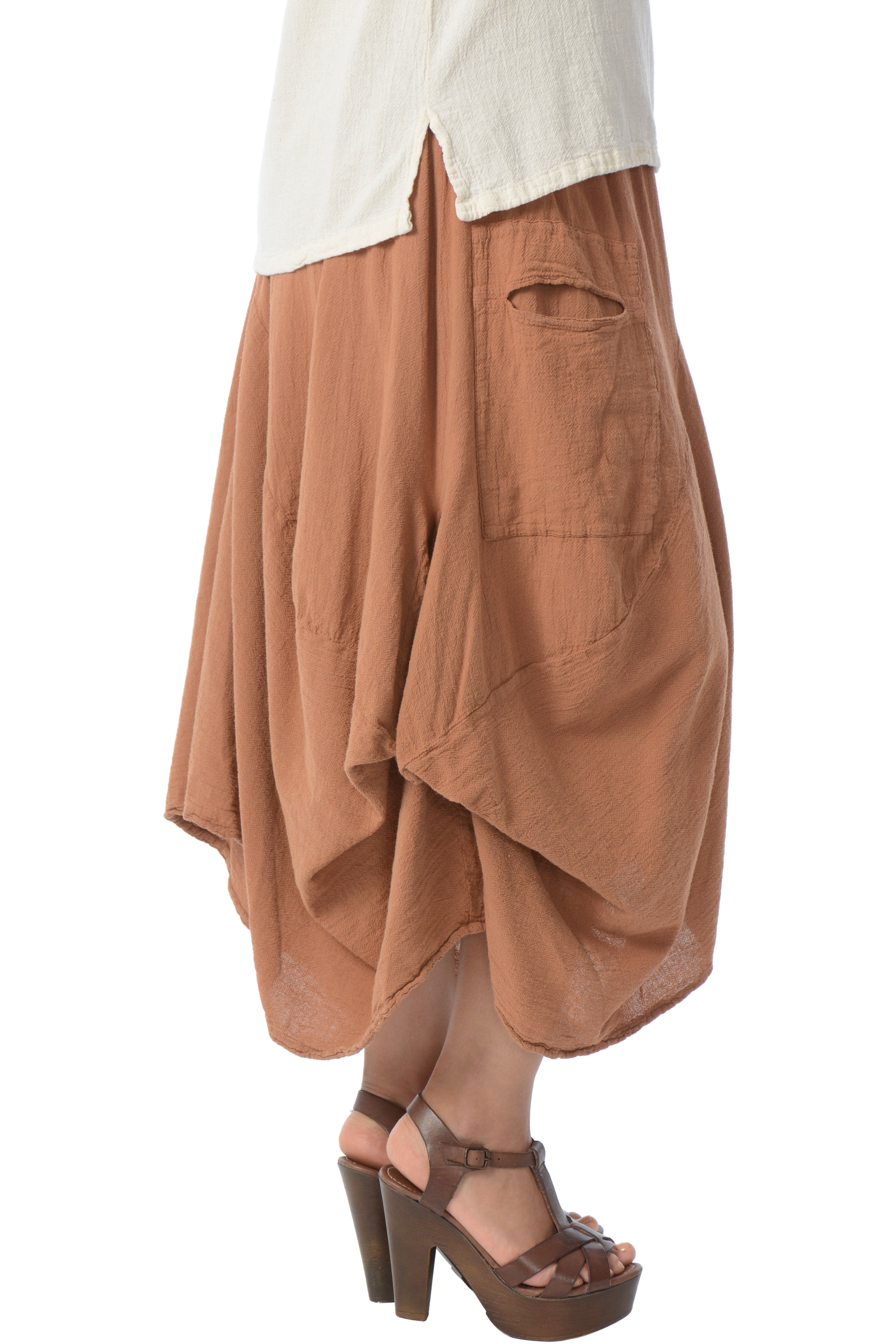 Maria de Guadalajara: Aliso Skirt in Cinnamon | KAQE