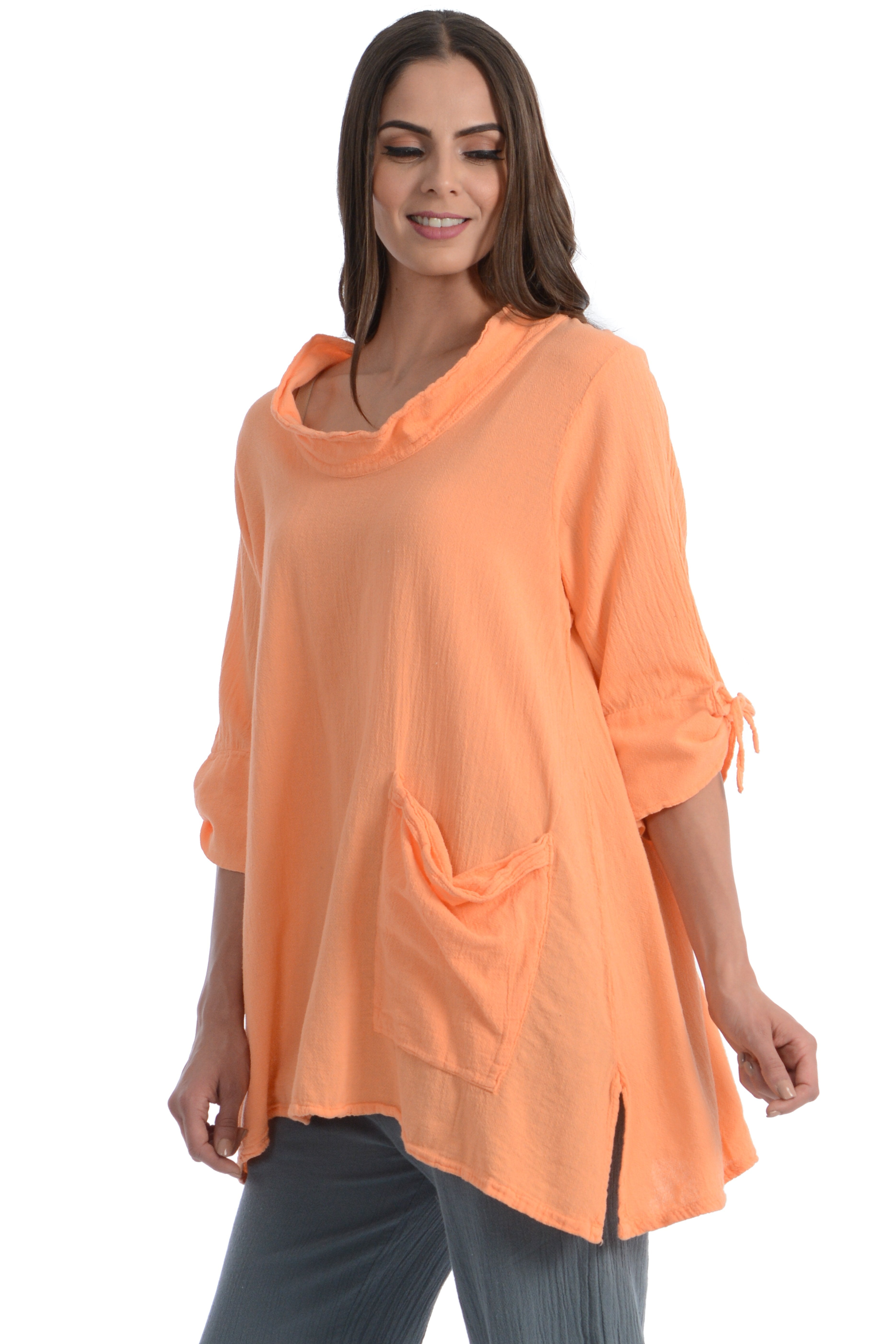 Maria de Guadalajara: Arana Blouse in Melon | KAQE