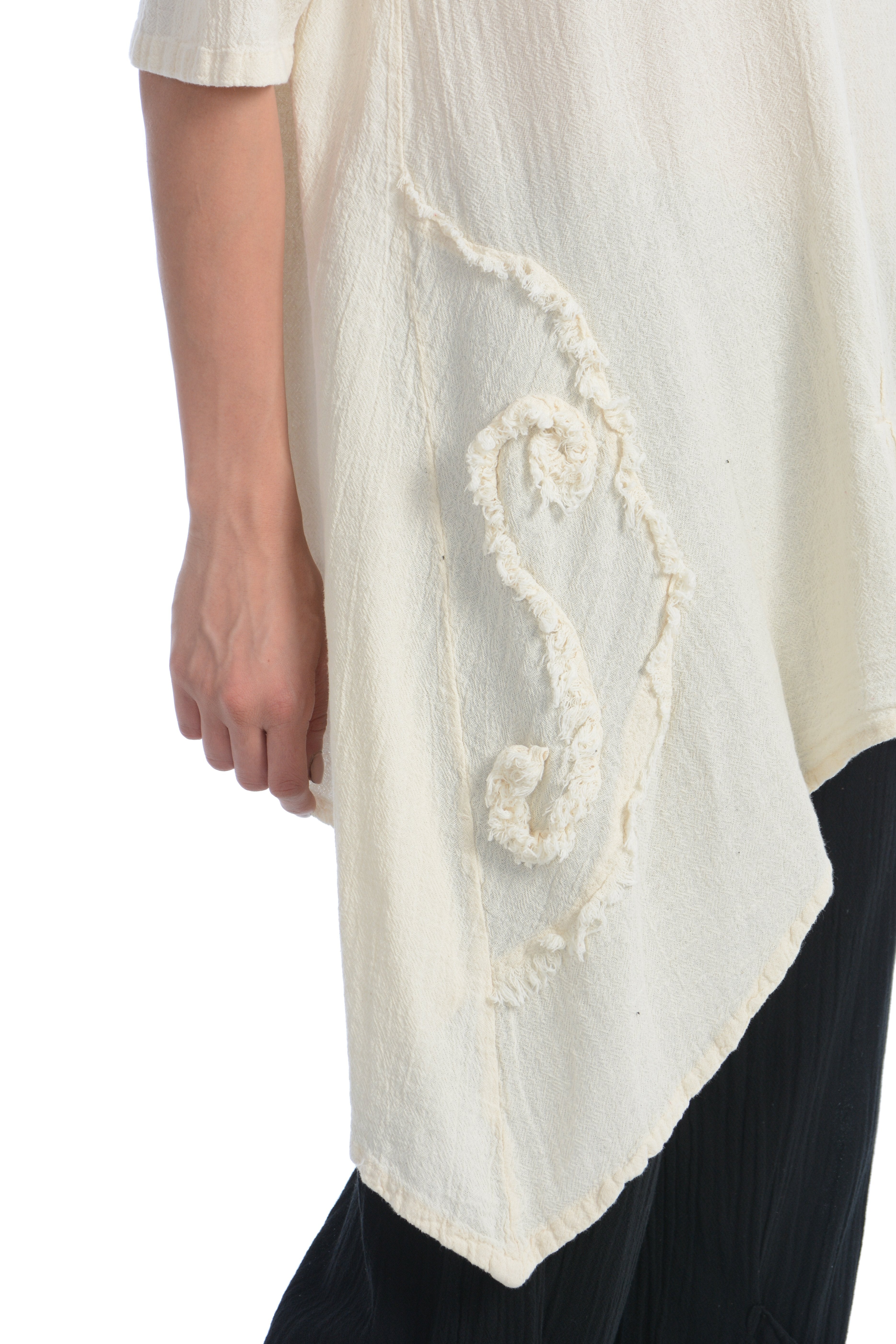 Maria de Guadalajara: Caracol Blouse in Pearl | KAQE