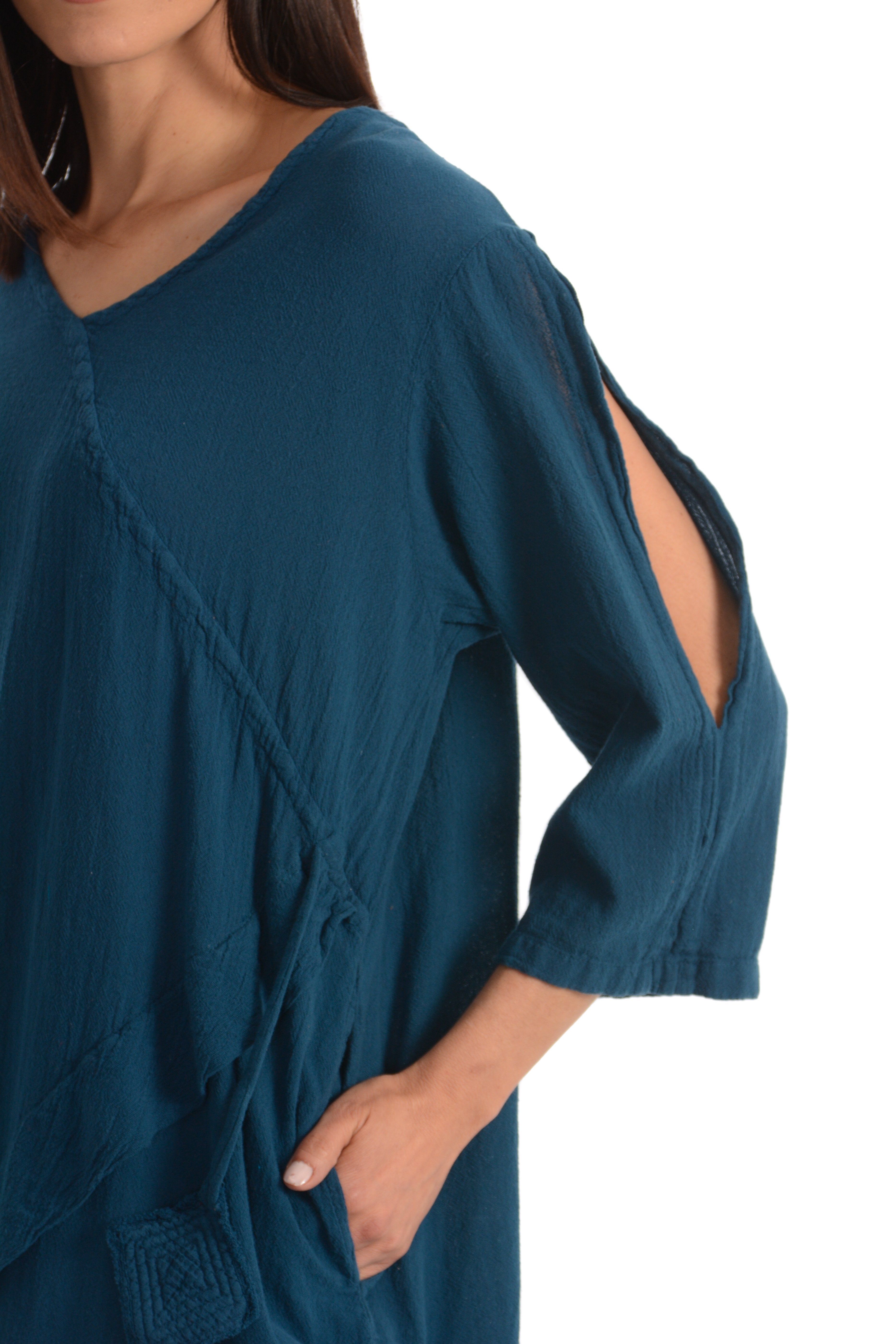 Maria de Guadalajara: Cliff Blouse in Indigo Blue | KAQE