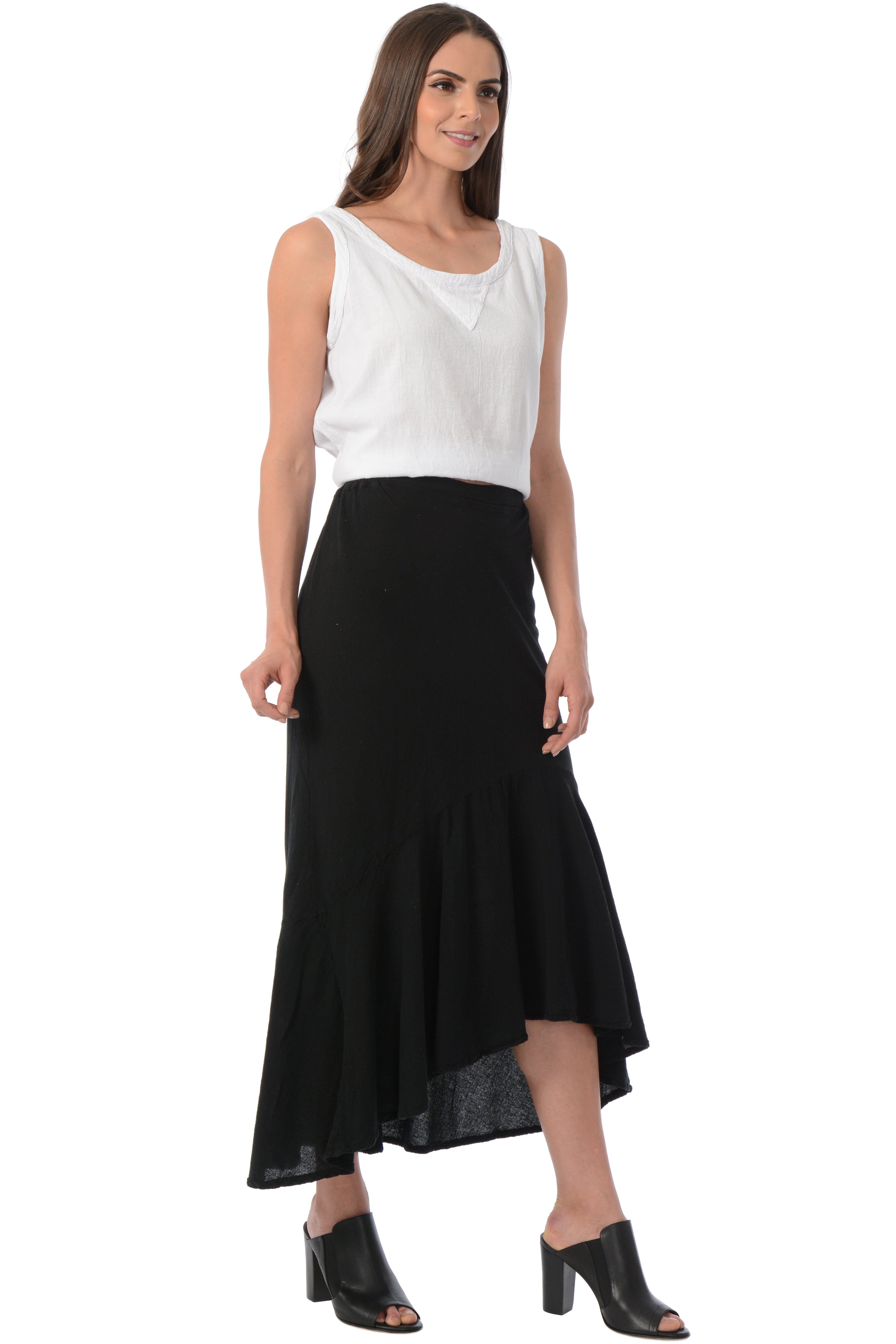 Maria de Guadalajara: Coralia Skirt in Black | KAQE