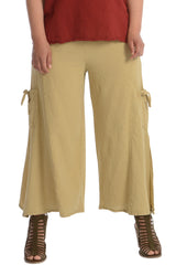 Maria de Guadalajara: Cristal Pants in Light Olive | KAQE