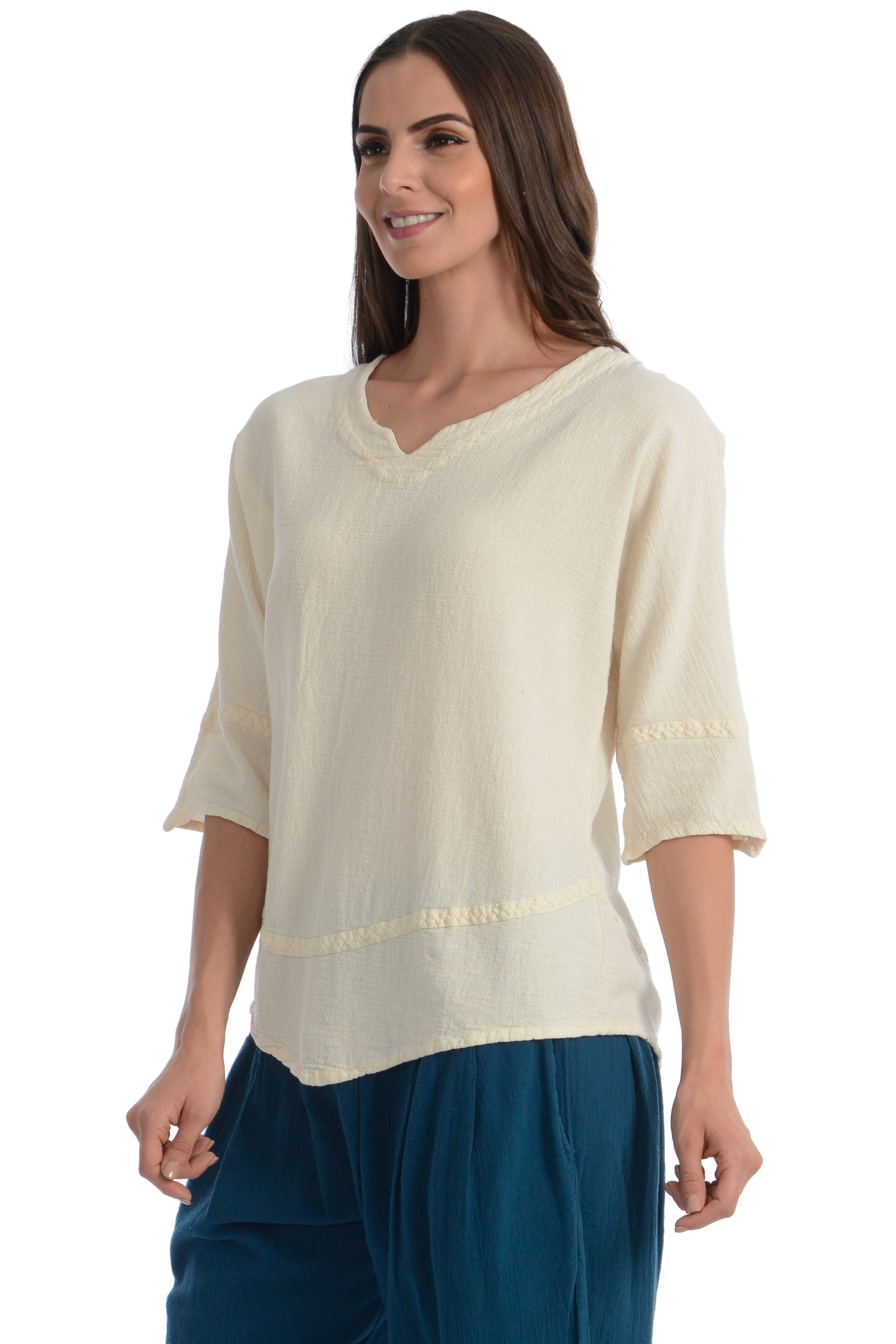 Maria de Guadalajara: Daisy Blouse in Pearl | KAQE