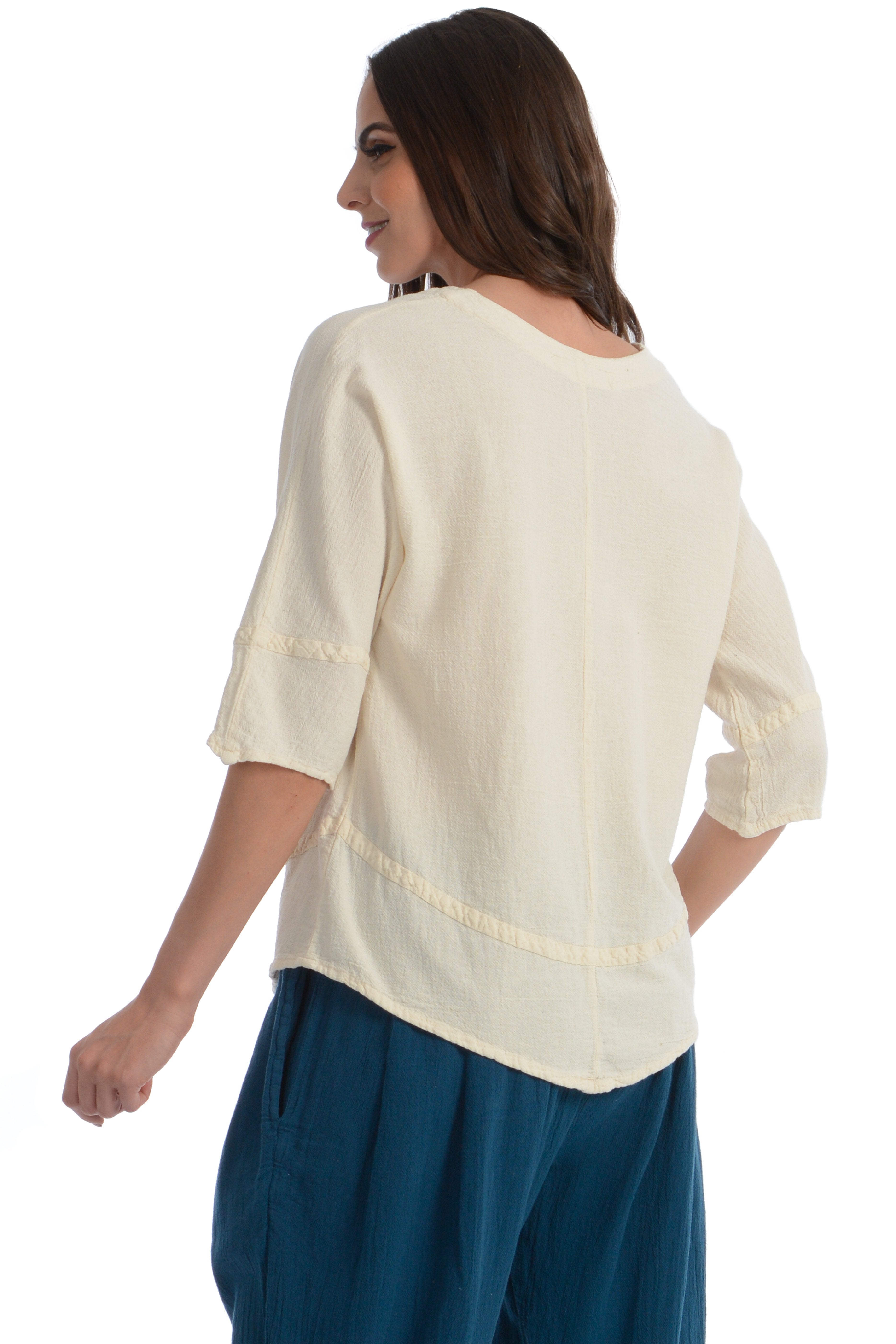 Maria de Guadalajara: Daisy Blouse in Pearl | KAQE