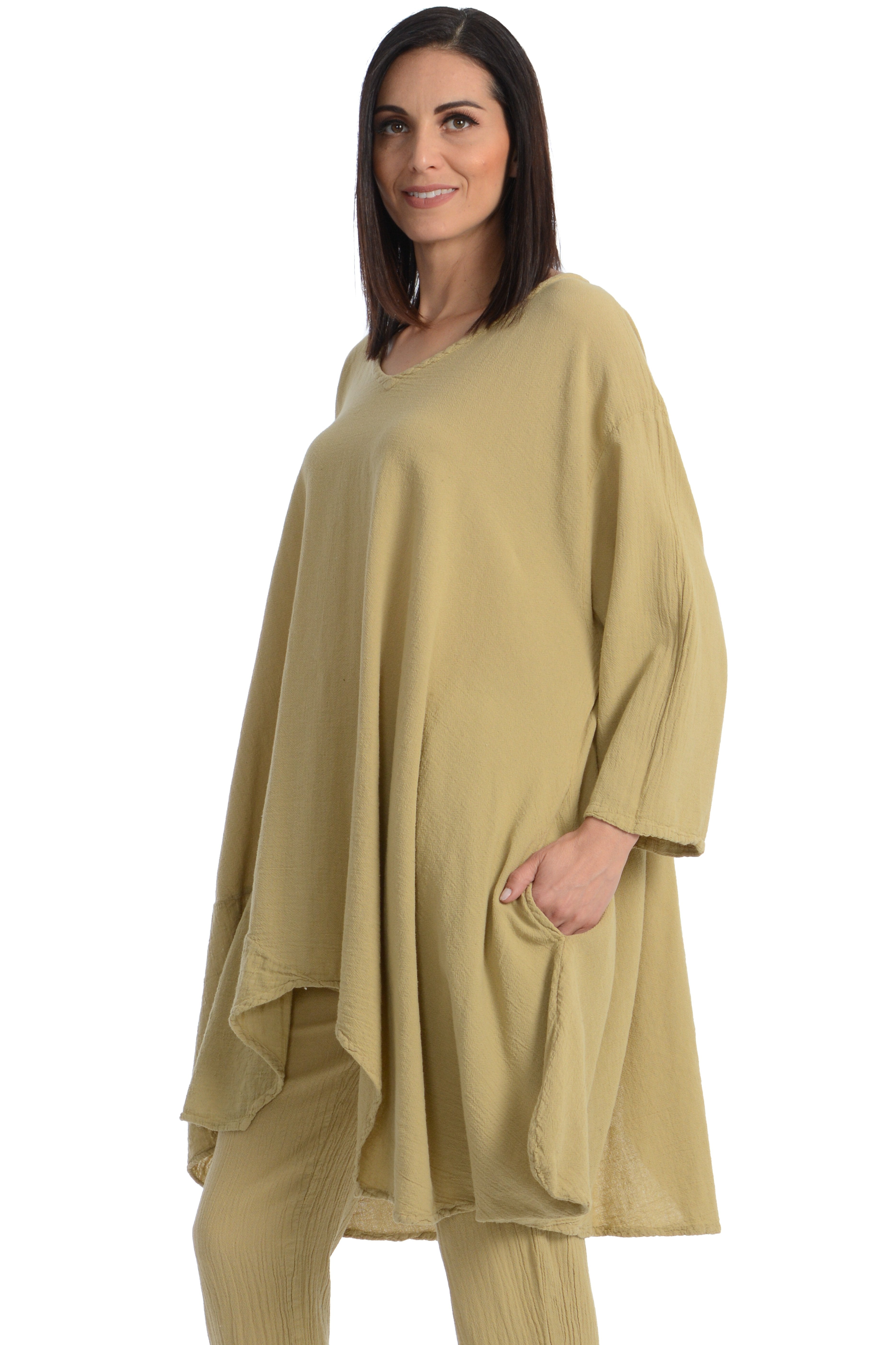 Maria de Guadalajara: Delta Blouse in Light Olive | KAQE