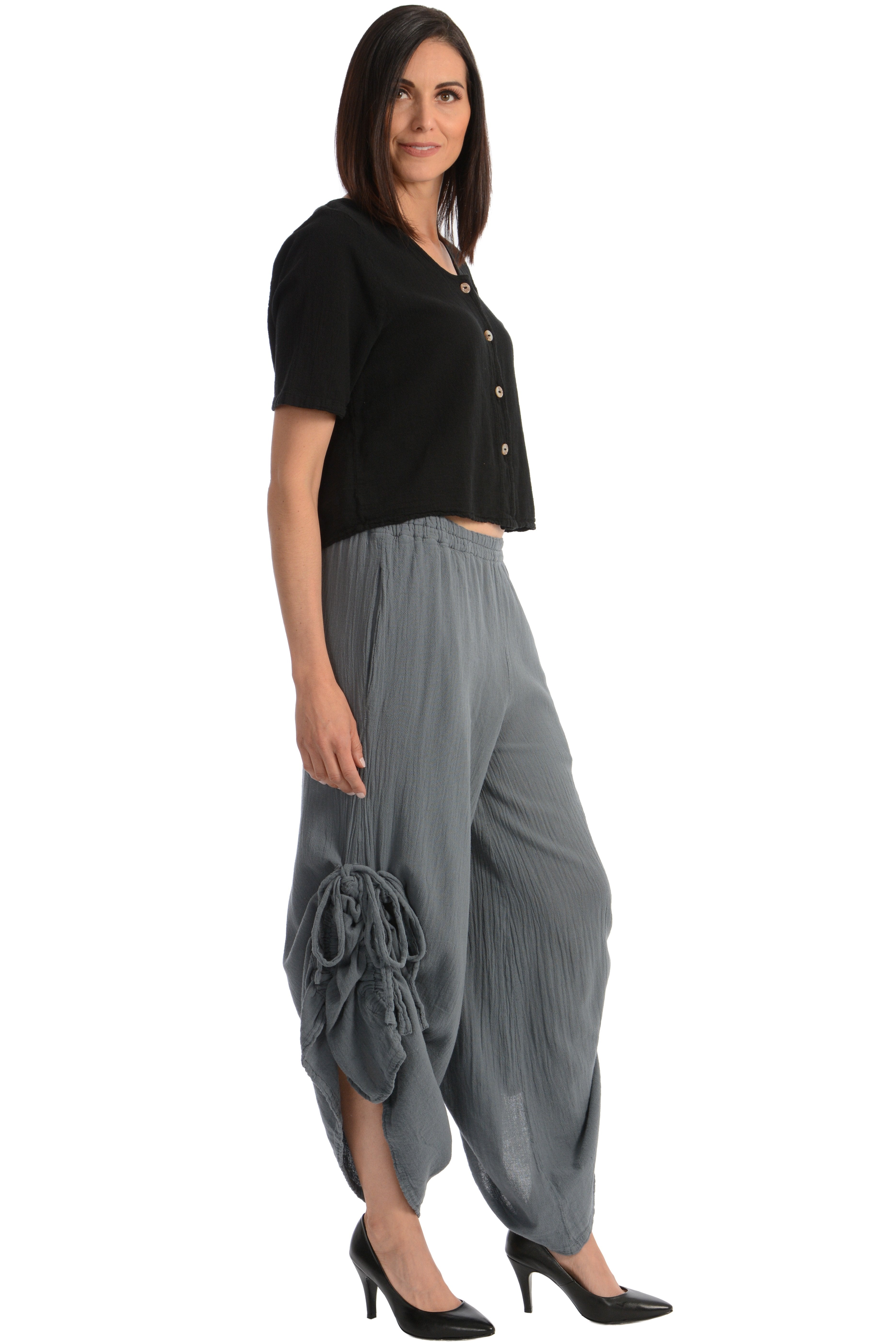 Maria de Guadalajara: Lavanda Pants in Gray | KAQE