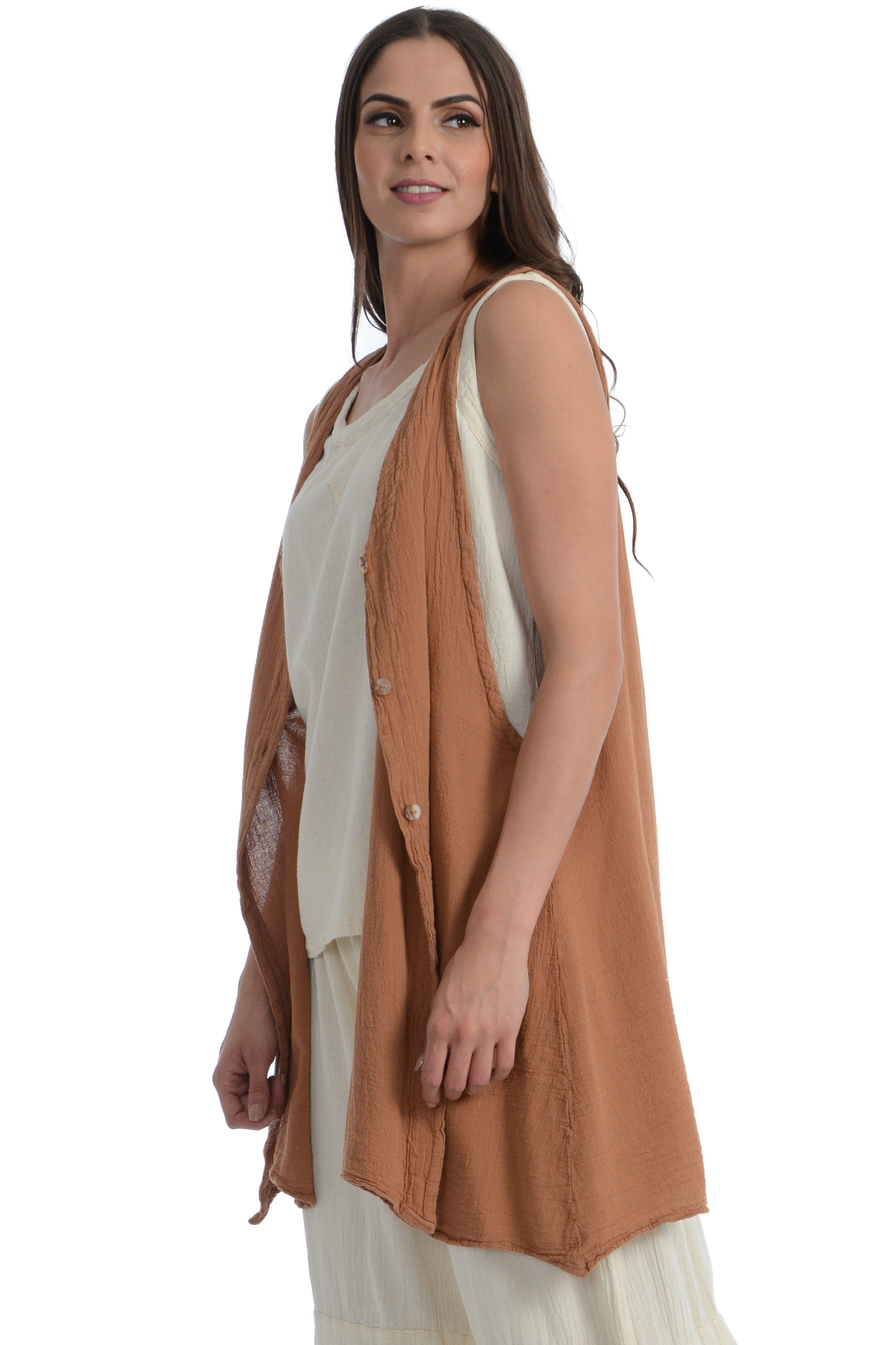 Maria de Guadalajara: Lumi Vest in Cinnamon | KAQE