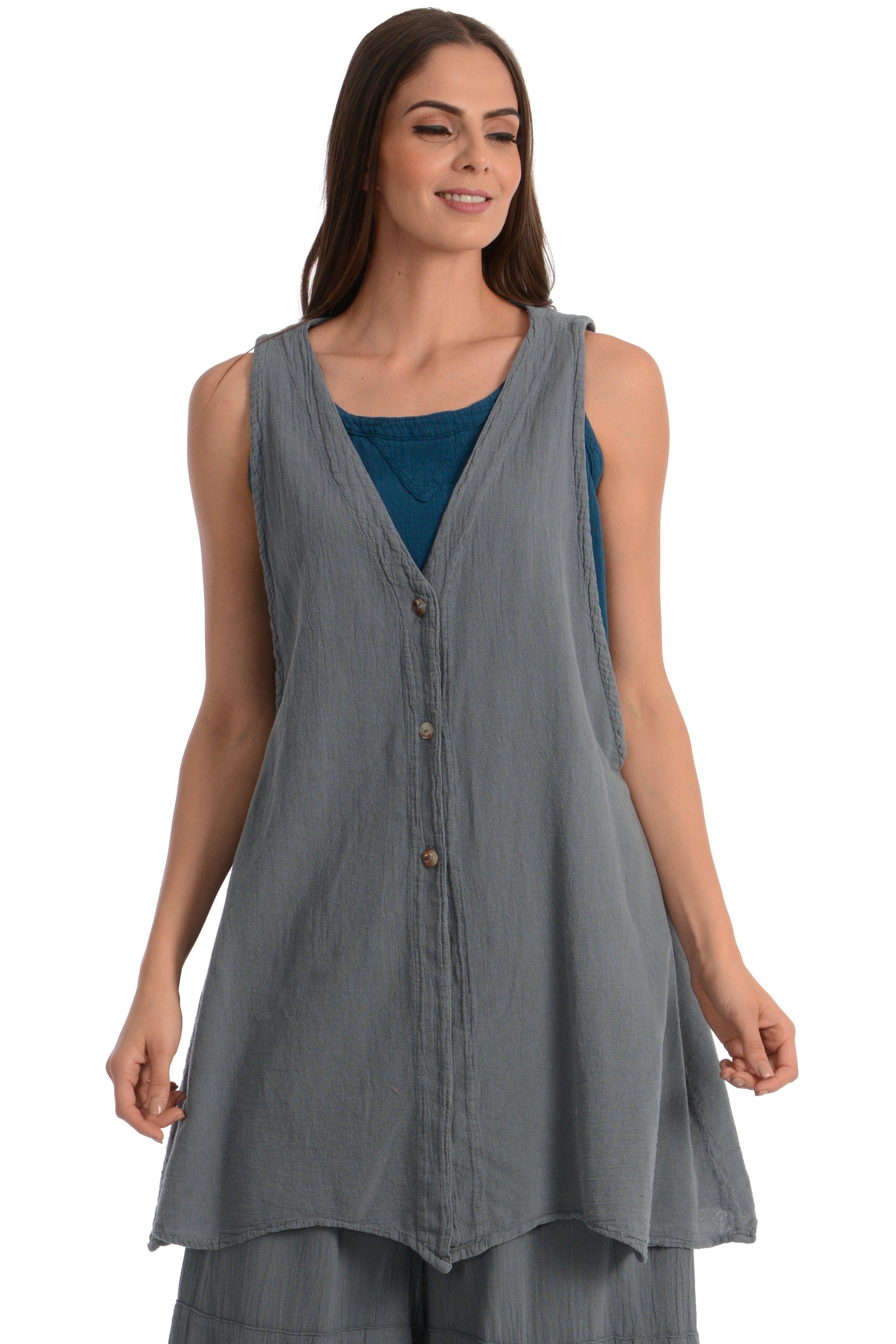 Maria de Guadalajara: Lumi Vest in Gray | KAQE