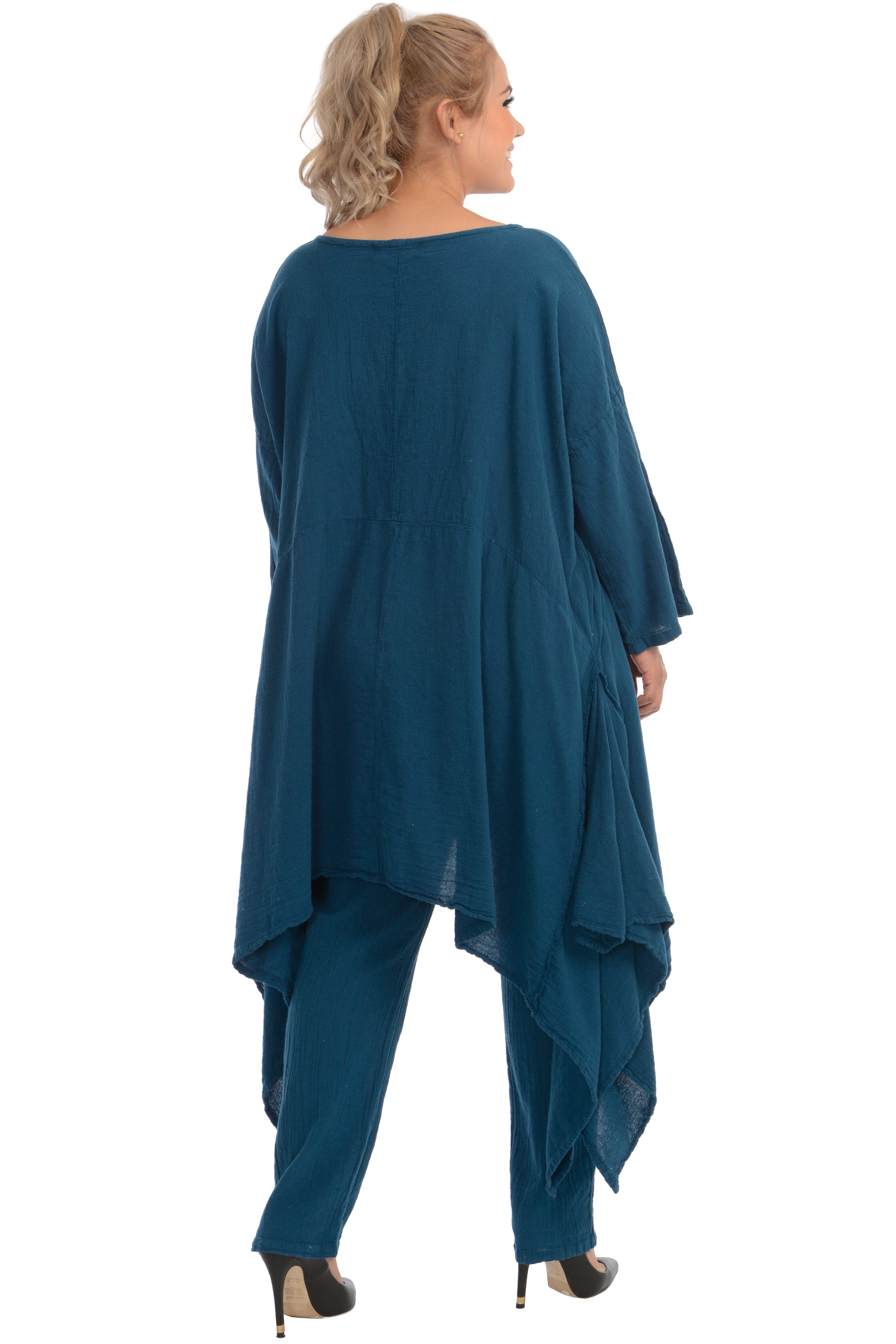 Maria de Guadalajara: Midas Tunic in Indigo Blue | KAQE