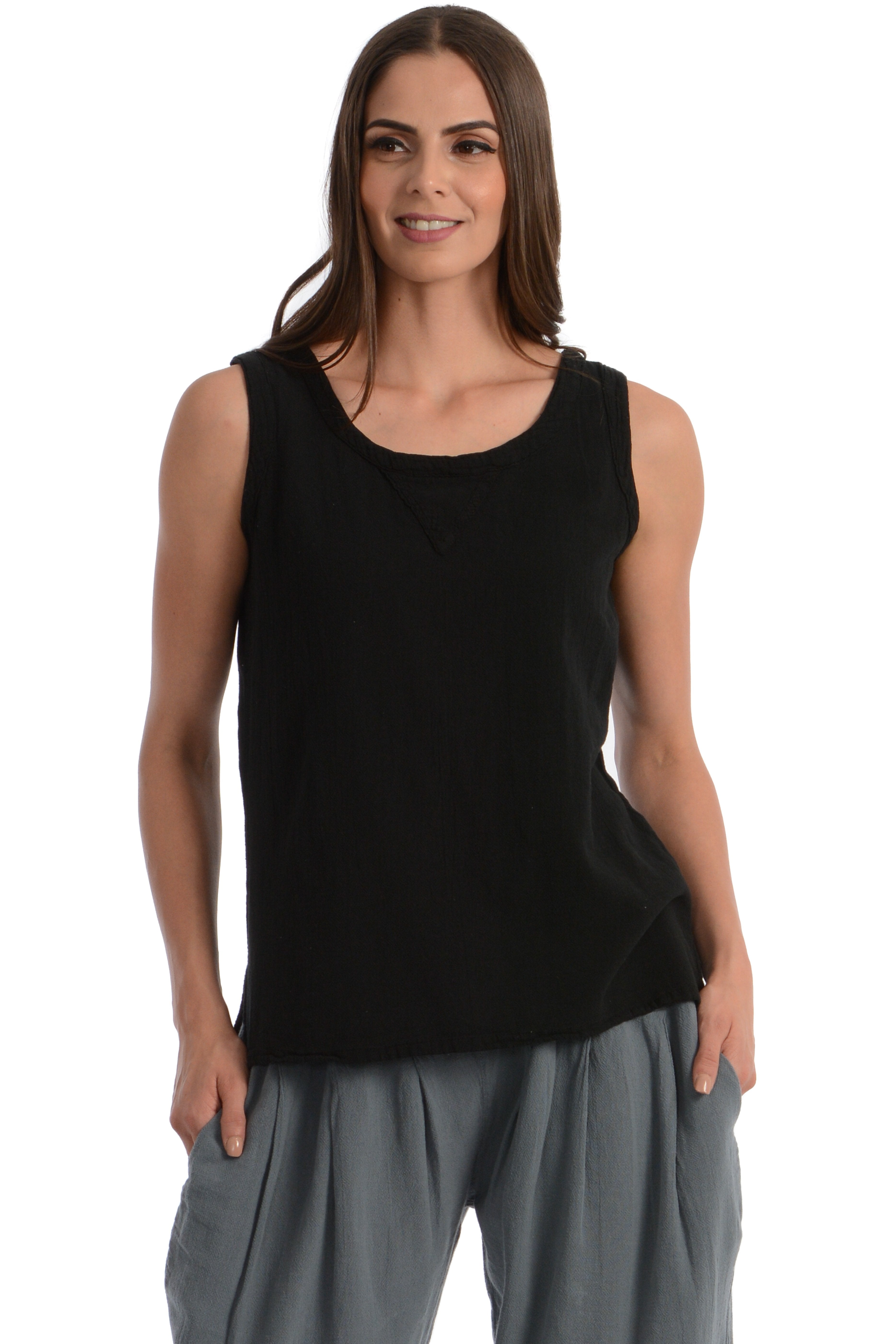 Maria de Guadalajara: Muriel Tank Top in Black | KAQE