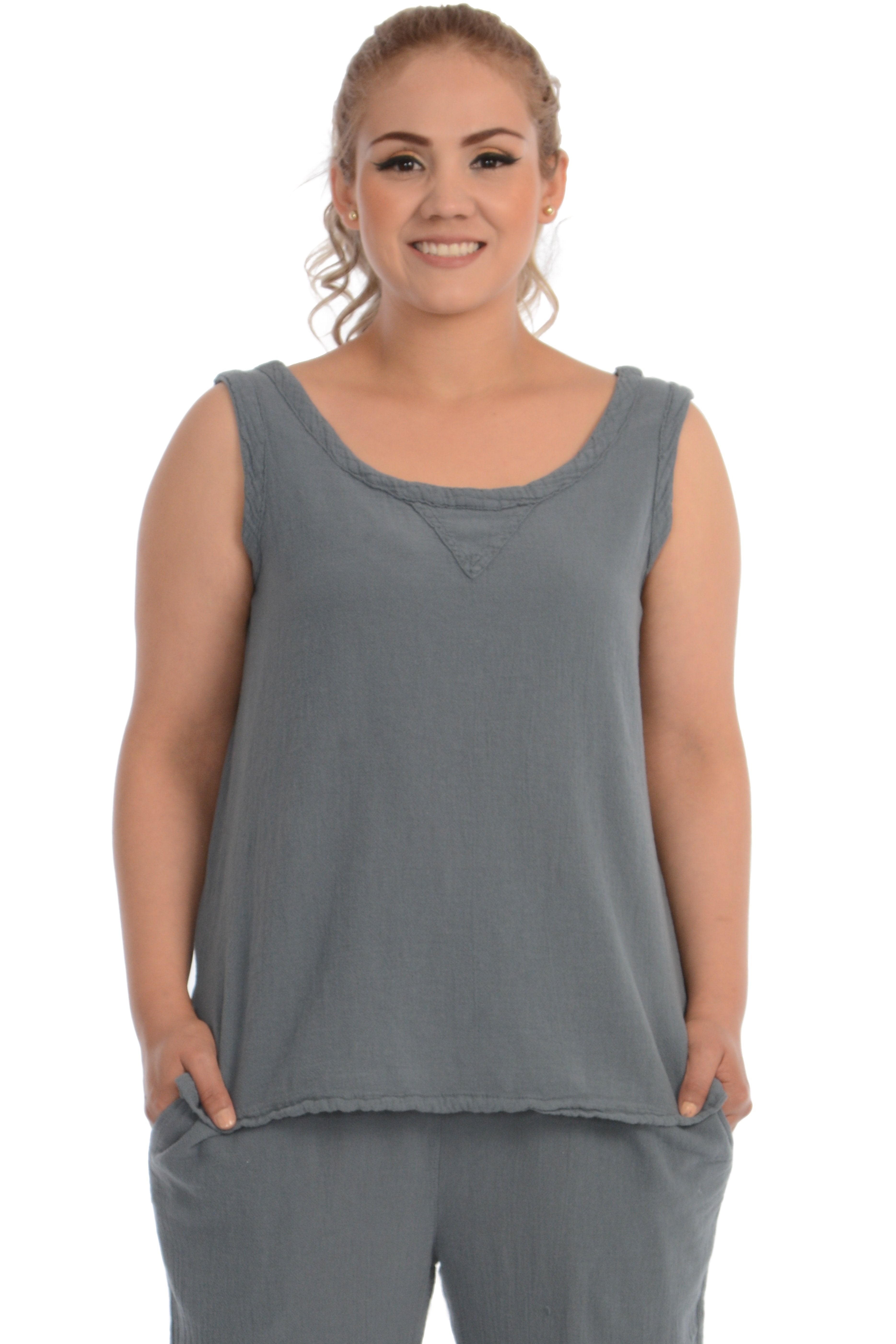 Maria de Guadalajara: Muriel Tank Top in Gray | KAQE