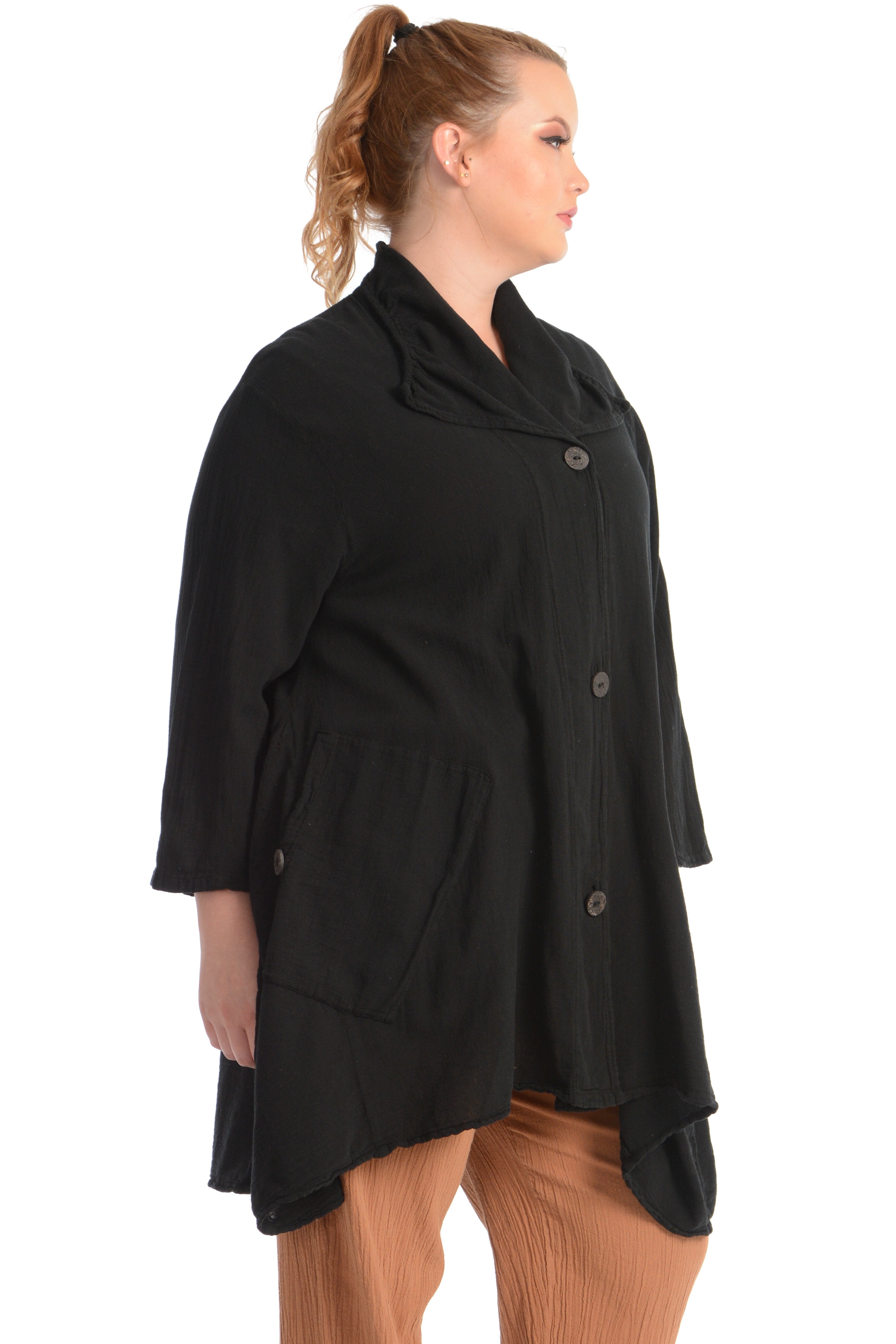 Maria de Guadalajara: Nahil Jacket in Black | KAQE