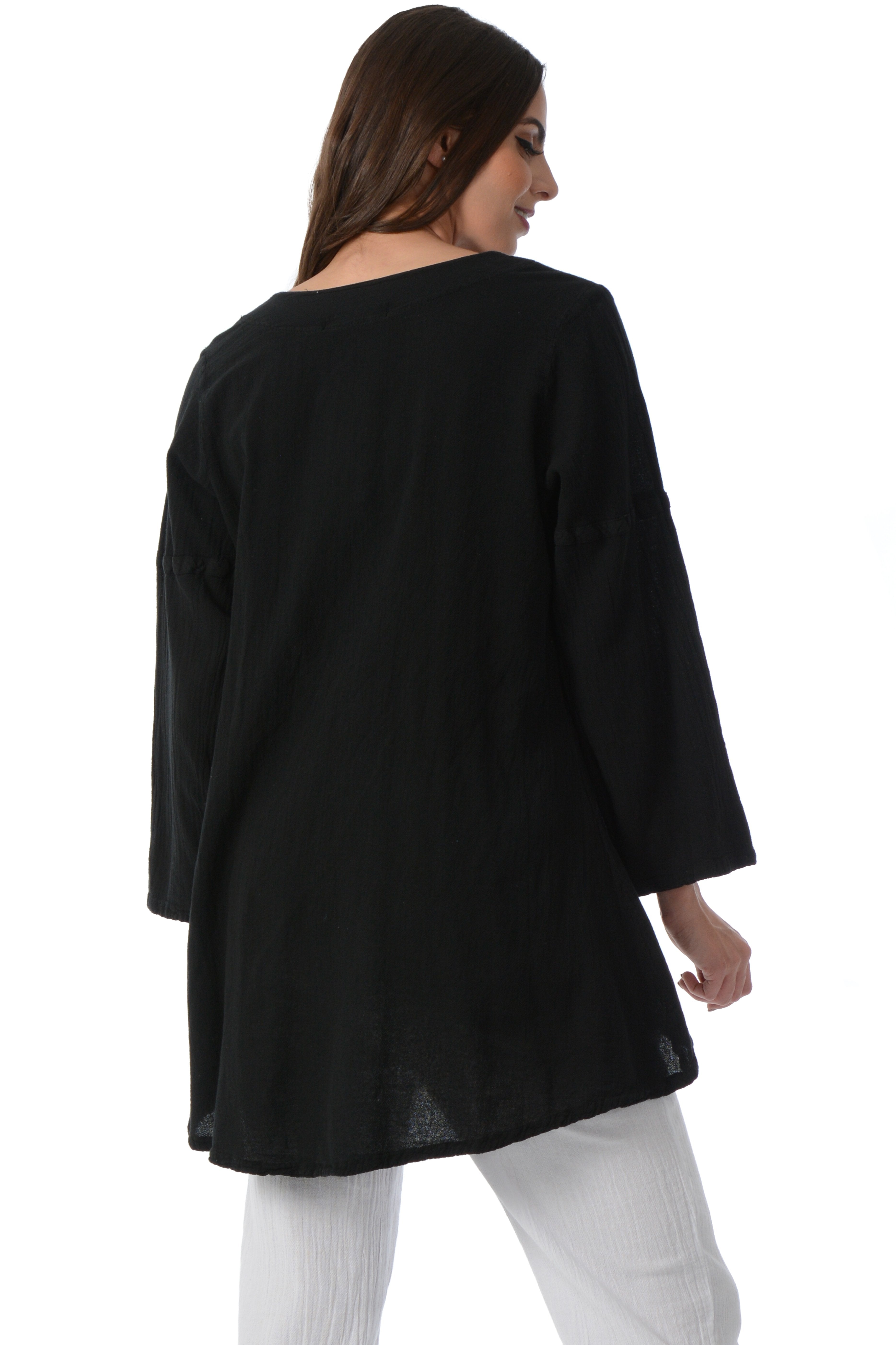 Maria de Guadalajara: Petunia Blouse in Black | KAQE