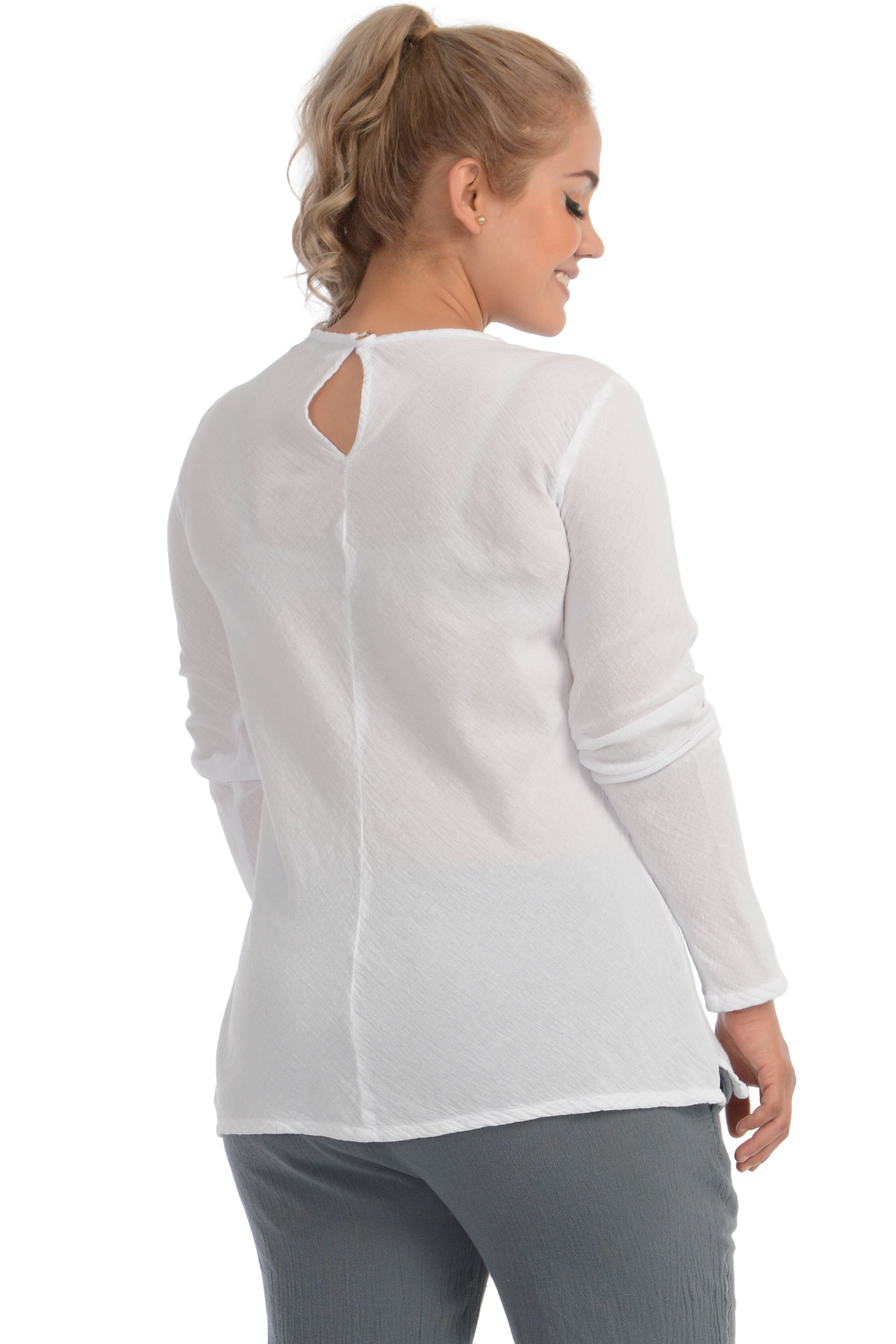 Maria de Guadalajara: Reef Blouse in White | KAQE