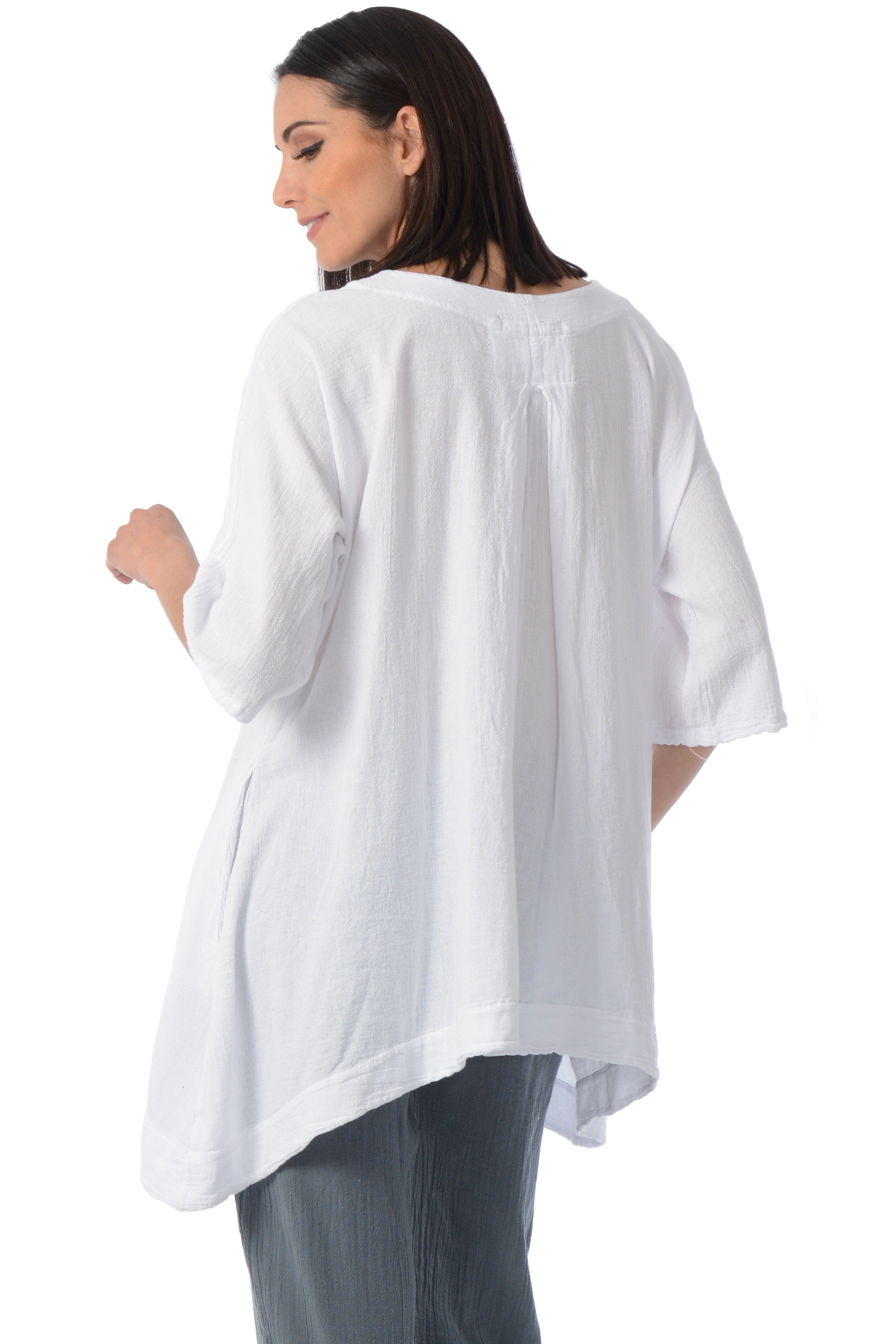 Maria de Guadalajara: Sand Blouse in White | KAQE