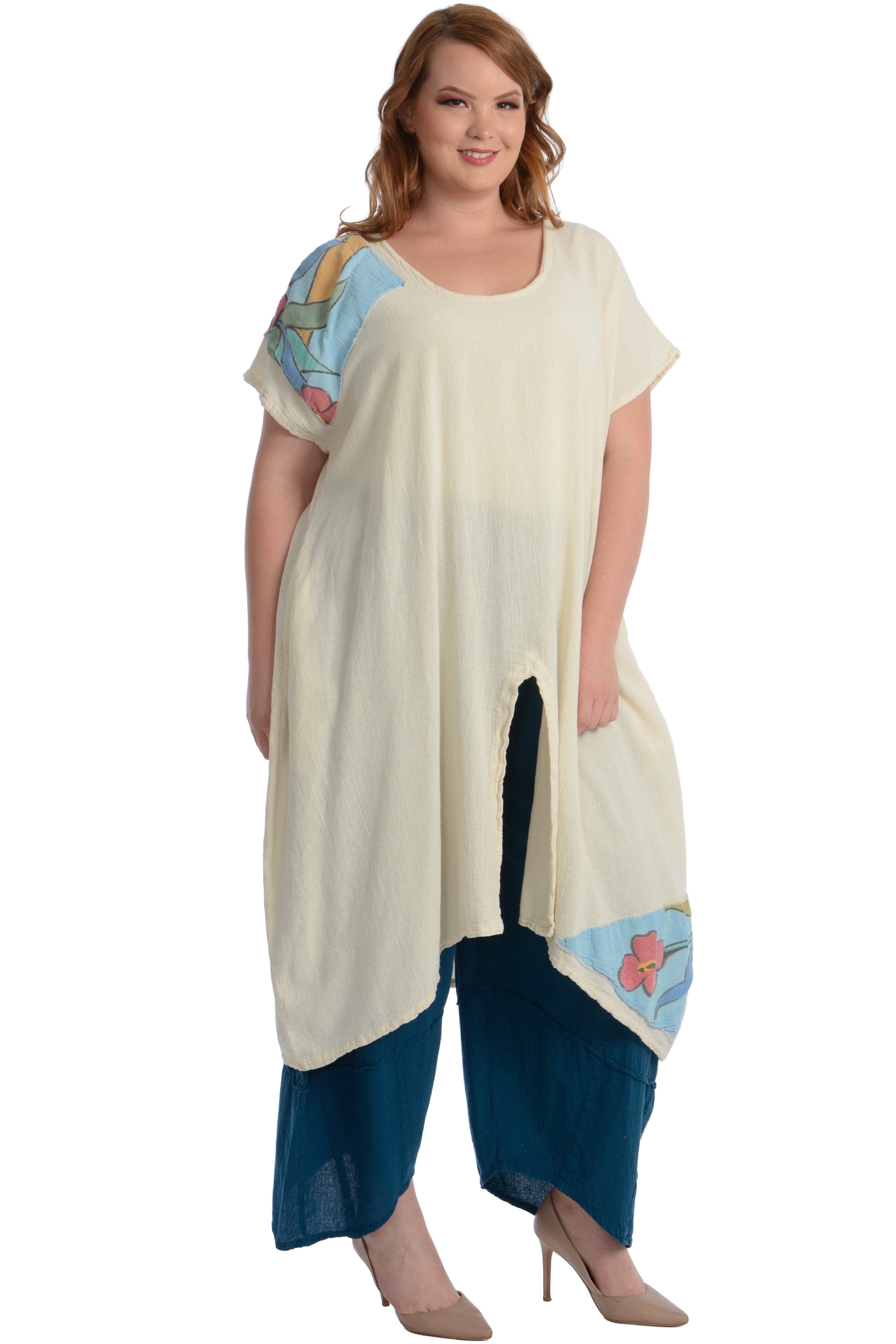 Maria de Guadalajara: Shell Tunic in Pearl | KAQE